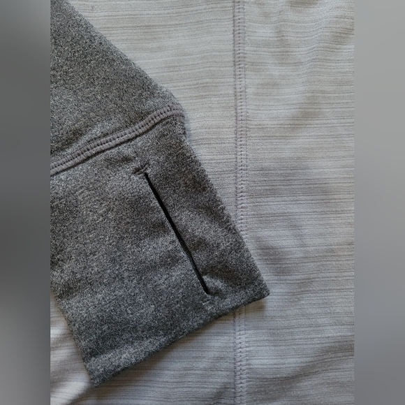 Grey athletic three quarter zip jacket - Picture 5 of 6